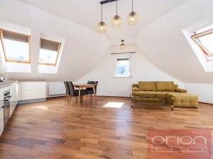 Pronájem bytu 3+kk, Praha - Žižkov, Kubelíkova, 101 m2