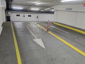 Prodej garážového stání, Praha - Podolí, Milevská, 10 m2