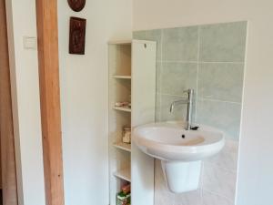 Prodej chaty, Okna, 50 m2