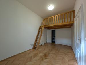 Pronájem bytu 2+kk, Praha - Žižkov, Ondříčkova, 50 m2