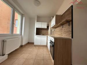Pronájem bytu 2+1, Chomutov, Na Příkopech, 52 m2