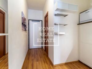 Pronájem bytu 1+kk, Praha - Žižkov, Jeronýmova, 35 m2