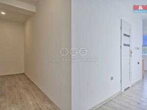 Pronájem bytu 2+1, Karviná - Nové Město, Čapkova, 64 m2
