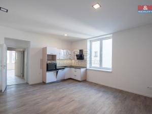 Pronájem bytu 3+kk, Hradec Králové - Kukleny, Pražská třída, 66 m2