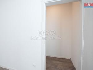 Pronájem bytu 3+kk, Hradec Králové - Kukleny, Pražská třída, 66 m2