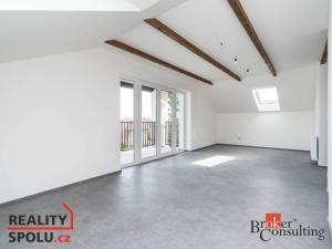 Pronájem bytu 1+kk, Praha - Hostavice, Písčitá, 41 m2