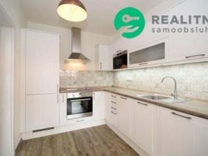 Pronájem bytu 3+kk, Praha - Žižkov, Spojovací, 60 m2