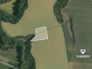 Prodej podílu pole, Chrášťany, 2501 m2