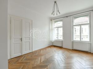 Pronájem bytu 1+1, Praha - Smíchov, Lidická, 40 m2