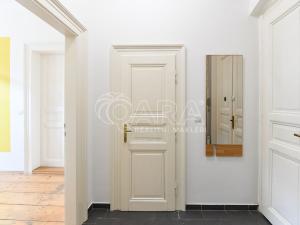 Pronájem bytu 1+1, Praha - Smíchov, Lidická, 40 m2