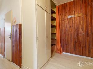 Prodej bytu 3+1, Ostrov, S. K. Neumanna, 68 m2
