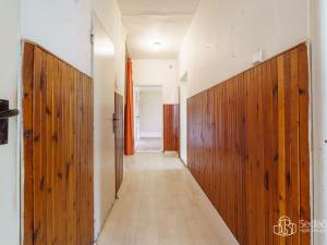 Prodej bytu 3+1, Ostrov, S. K. Neumanna, 68 m2