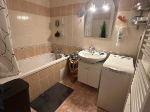 Pronájem bytu 2+kk, Praha - Libeň, Ocelářská, 73 m2
