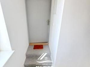 Pronájem bytu 1+kk, Hlučín, Opavská, 20 m2