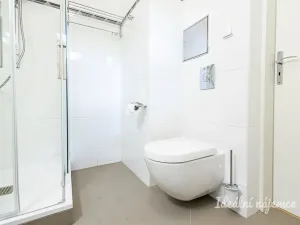 Pronájem bytu 3+kk, Praha - Záběhlice, Hyacintová, 85 m2