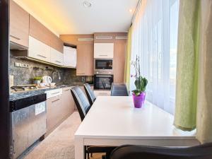 Prodej bytu 3+kk, Lutín, Olomoucká, 73 m2