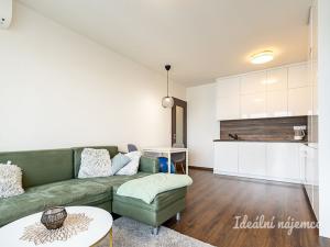 Pronájem bytu 2+kk, Praha - Hloubětín, Lehovecká, 50 m2