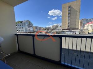 Prodej bytu 3+1, Vsetín, nám. Svobody, 72 m2