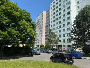 Pronájem bytu 2+kk, Praha - Horní Měcholupy, Boloňská, 43 m2
