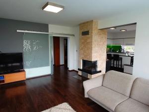 Pronájem rodinného domu, Hluboká nad Vltavou, Žitná, 170 m2