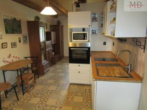 Prodej vícegeneračního domu, Brniště - Hlemýždí, 248 m2