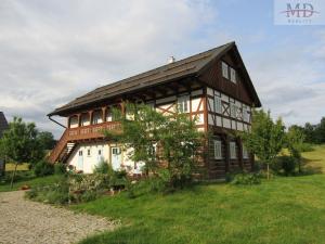 Prodej vícegeneračního domu, Brniště - Hlemýždí, 248 m2