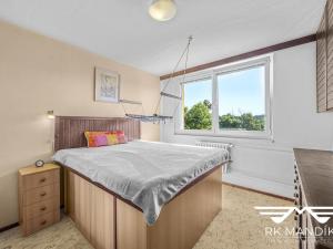 Prodej bytu 4+1, Kamenice, Sídliště II, 77 m2