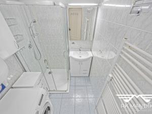 Prodej bytu 4+1, Kamenice, Sídliště II, 77 m2