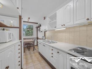 Prodej bytu 4+1, Kamenice, Sídliště II, 77 m2
