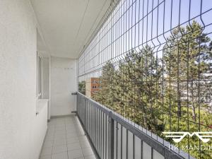Prodej bytu 4+1, Kamenice, Sídliště II, 77 m2