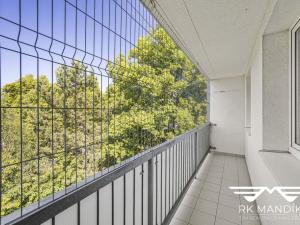 Prodej bytu 4+1, Kamenice, Sídliště II, 77 m2
