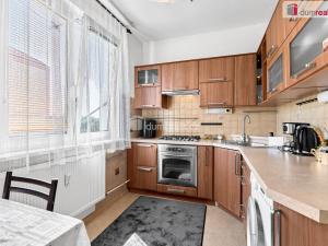 Prodej bytu 2+1, Ostrov, Masarykova, 60 m2