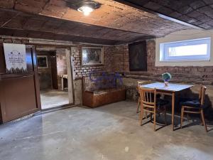 Prodej rodinného domu, Klobouky u Brna, Nádražní, 250 m2