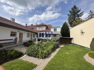 Prodej rodinného domu, Klobouky u Brna, Nádražní, 250 m2