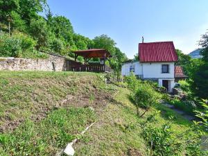 Prodej chaty, Dolní Zálezly, 47 m2