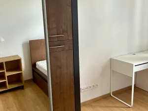 Pronájem bytu 2+kk, Praha - Strašnice, Na Třebešíně, 50 m2
