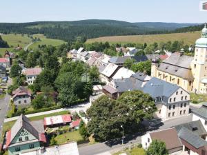 Prodej bytu 2+kk, Horní Blatná, náměstí Sv. Vavřince, 60 m2