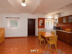 Prodej rodinného domu, Strachotín, Sokolská, 150 m2