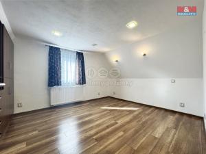 Prodej rodinného domu, Karlovy Vary - Stará Role, Horní, 120 m2