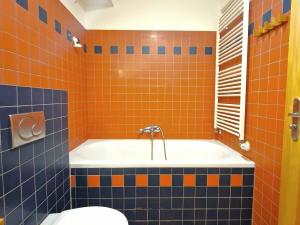 Pronájem bytu 2+kk, Praha, Domažlická, 62 m2