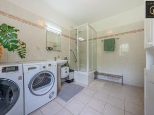 Prodej rodinného domu, Praha - Kunratice, U Rakovky, 190 m2