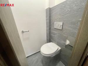 Pronájem bytu 2+kk, Praha - Nusle, Na Veselí, 51 m2
