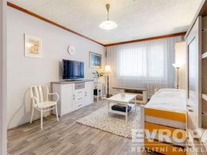 Prodej bytu 3+1, Praha - Kamýk, Rabyňská, 81 m2