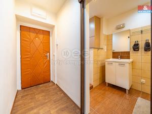 Prodej bytu 2+1, Aš, U Nádraží, 62 m2