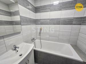 Pronájem bytu 2+1, Karviná, Závodní, 57 m2