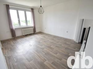 Prodej bytu 2+1, Habartov, 59 m2