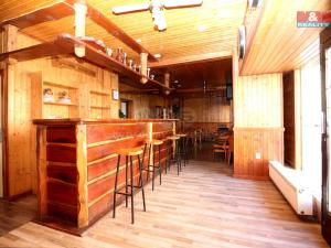 Pronájem restaurace, Hradec Králové - Kukleny, Pražská třída, 115 m2
