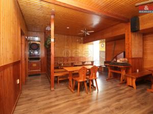 Pronájem restaurace, Hradec Králové - Kukleny, Pražská třída, 115 m2