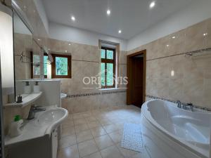 Pronájem bytu 4+1, Chomutov, Čelakovského, 150 m2
