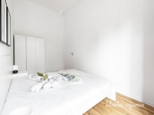 Pronájem bytu 2+kk, Praha - Kyje, Za černým mostem, 64 m2